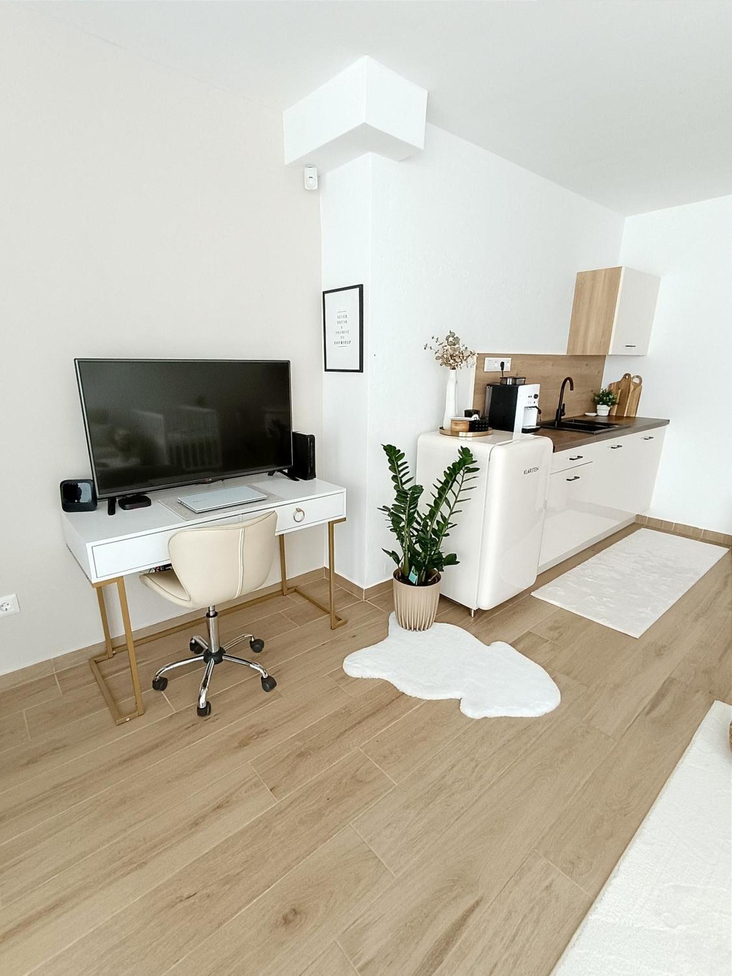 Modern Lux Home Σέγκεντ Εξωτερικό φωτογραφία